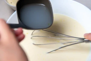 Terbiyeli tavuk suyu çorbası