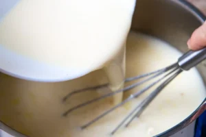 Terbiyeli tavuk suyu çorbası