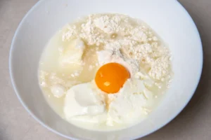 Terbiyeli tavuk suyu çorbası