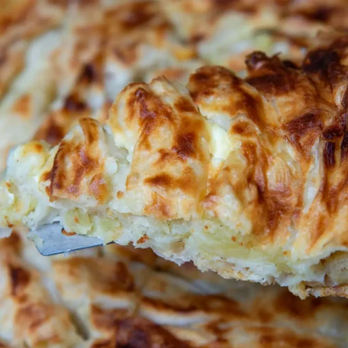 Patatesli Börek