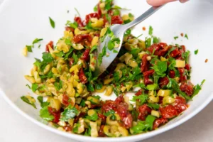 Yeşil zeytin mezesi